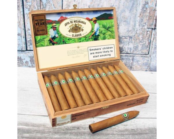 Buy Joya de Nicaragua Clasico Torpedo Cigars Box of 25 London