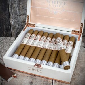 Rocky Patel White Label Toro – Box of 20 Cigars